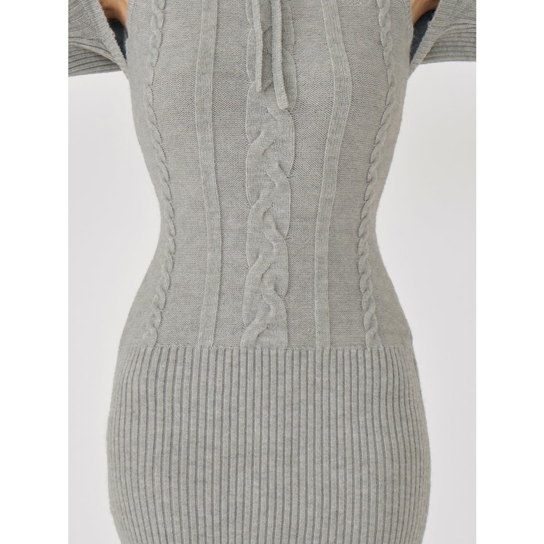 ダーリッチ Darich デザインネックニットミニワンピース （ブラック