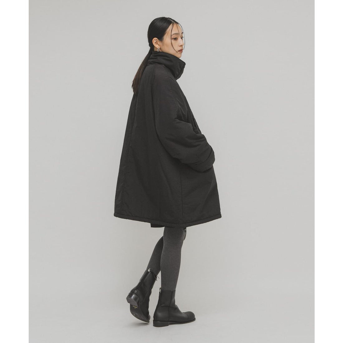 ケービーエフ KBF モンスターパテッドミドルコート （ブラック