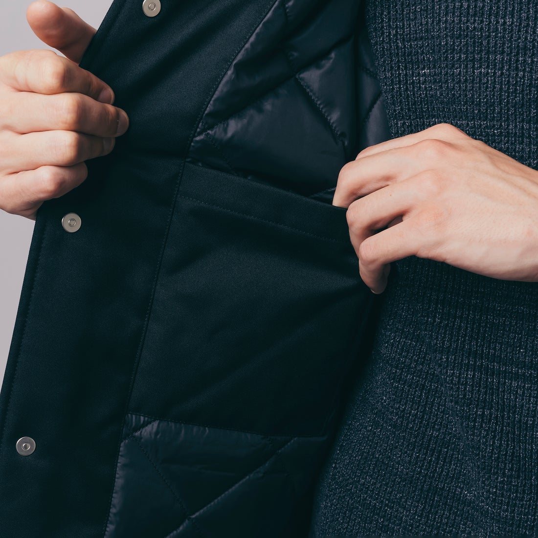 ラコステ LACOSTE フード付きコーチジャケット （ダークグリーン