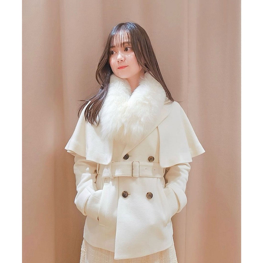 ノエラ NOELA ケープ2WAYミディウールコート （オフホワイト