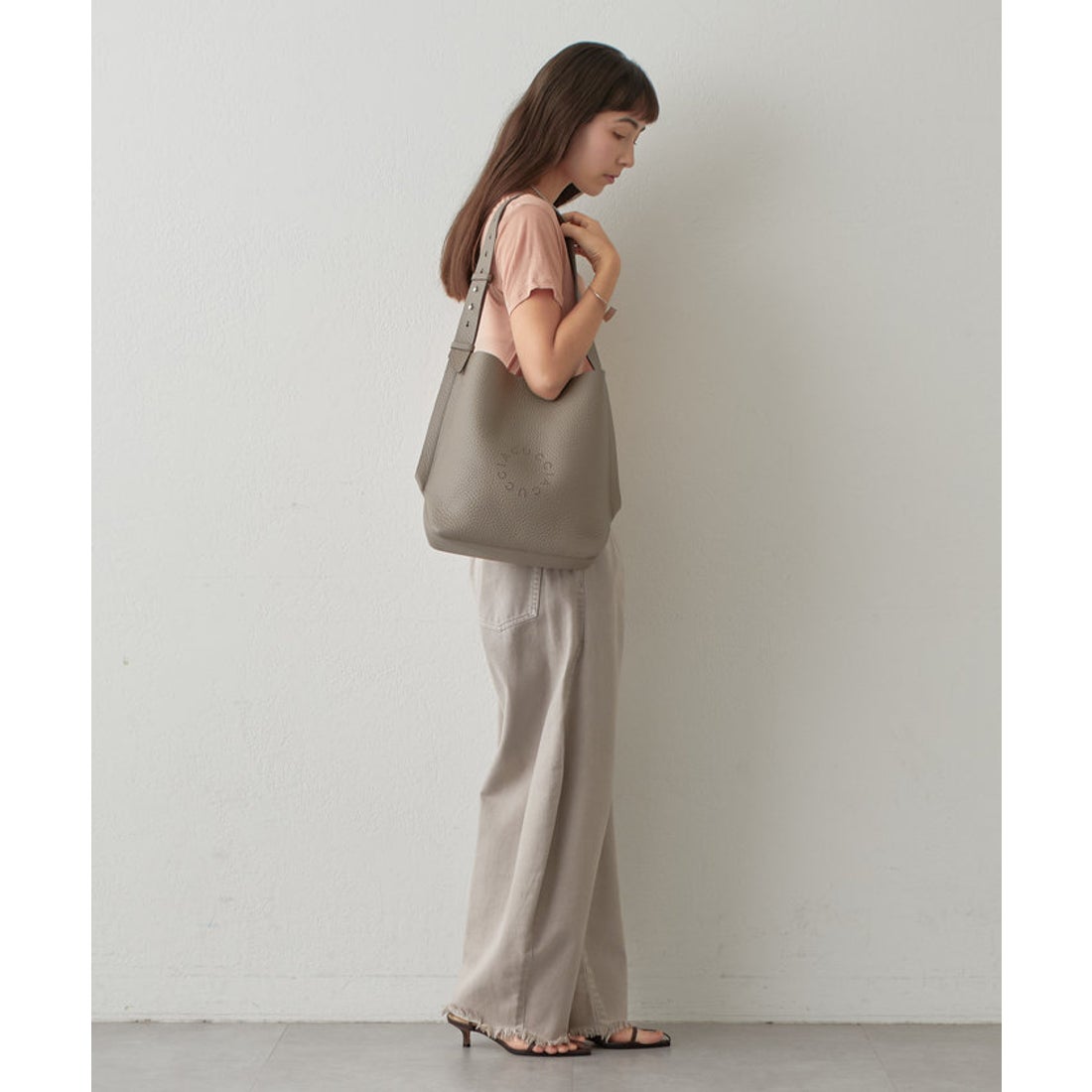 イアクッチ IACUCCI グッシオ ワンハンドルトート ALCE （taupe