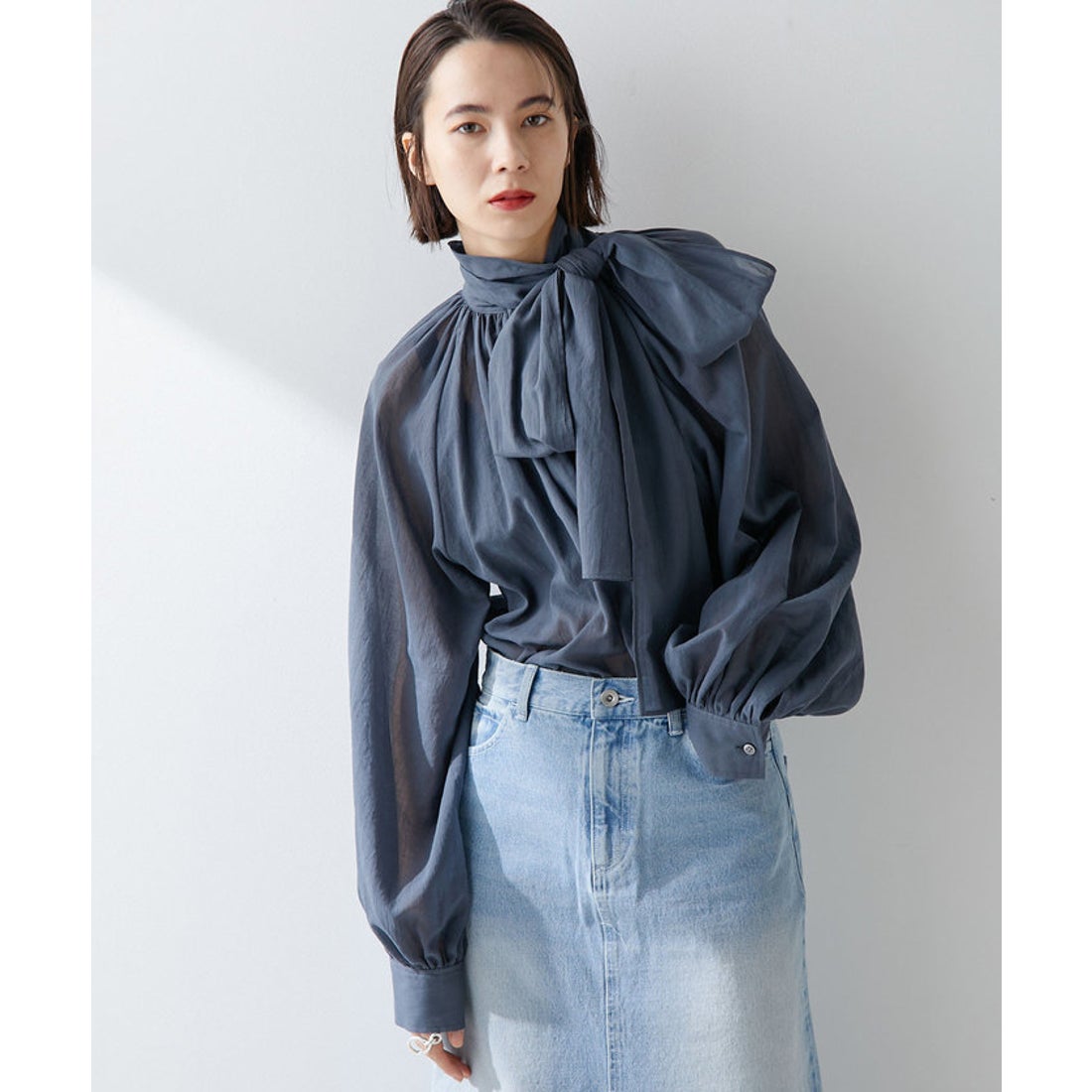 ウィムガゼット Whim Gazette ローンボウタイブラウス （blue） -靴