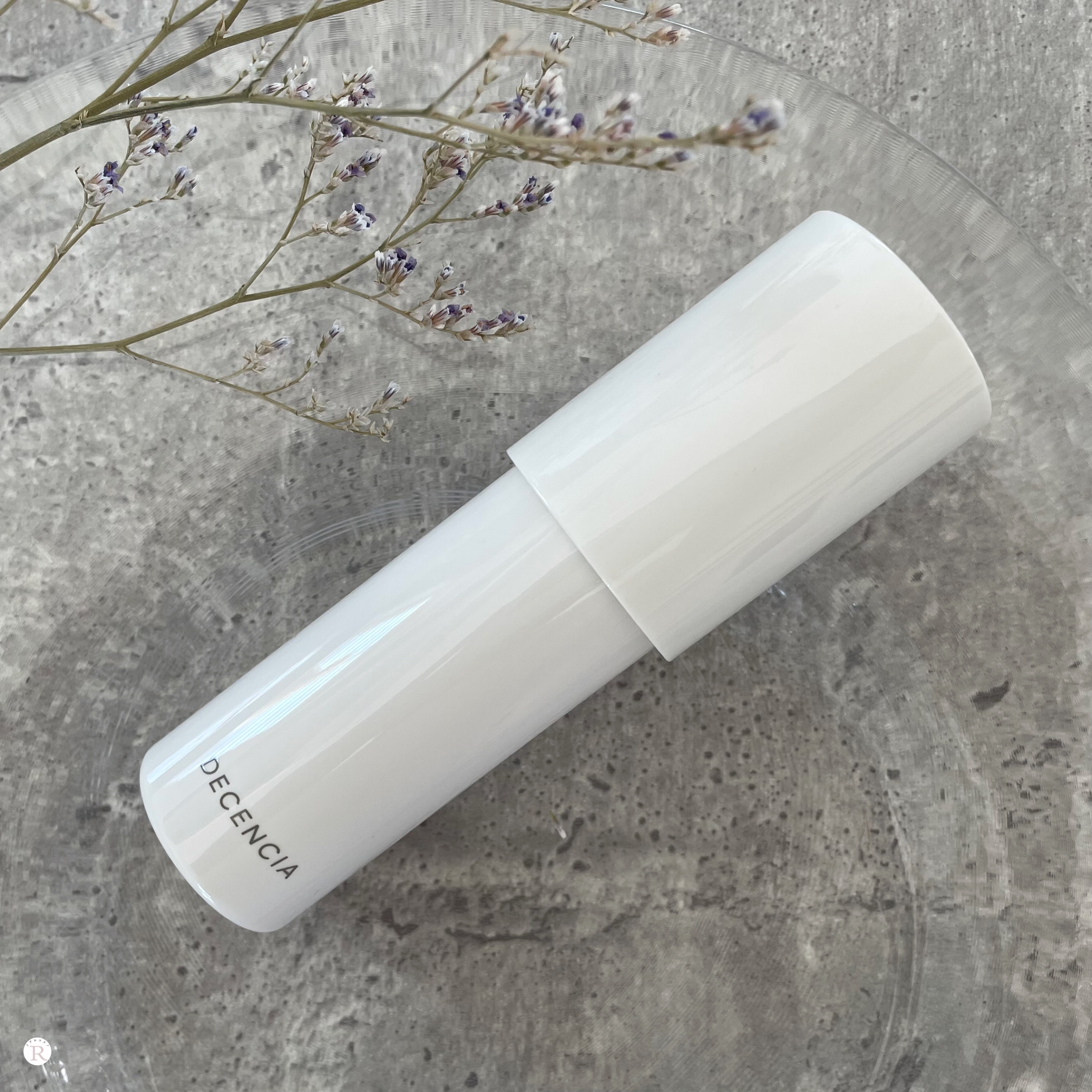 ディセンシアの美白美容液をを口コミより詳しくレビュー【敏感肌向け