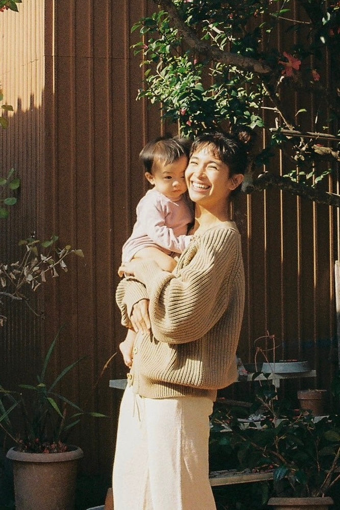 Organic cotton cardigan(mocha) – seed and soil