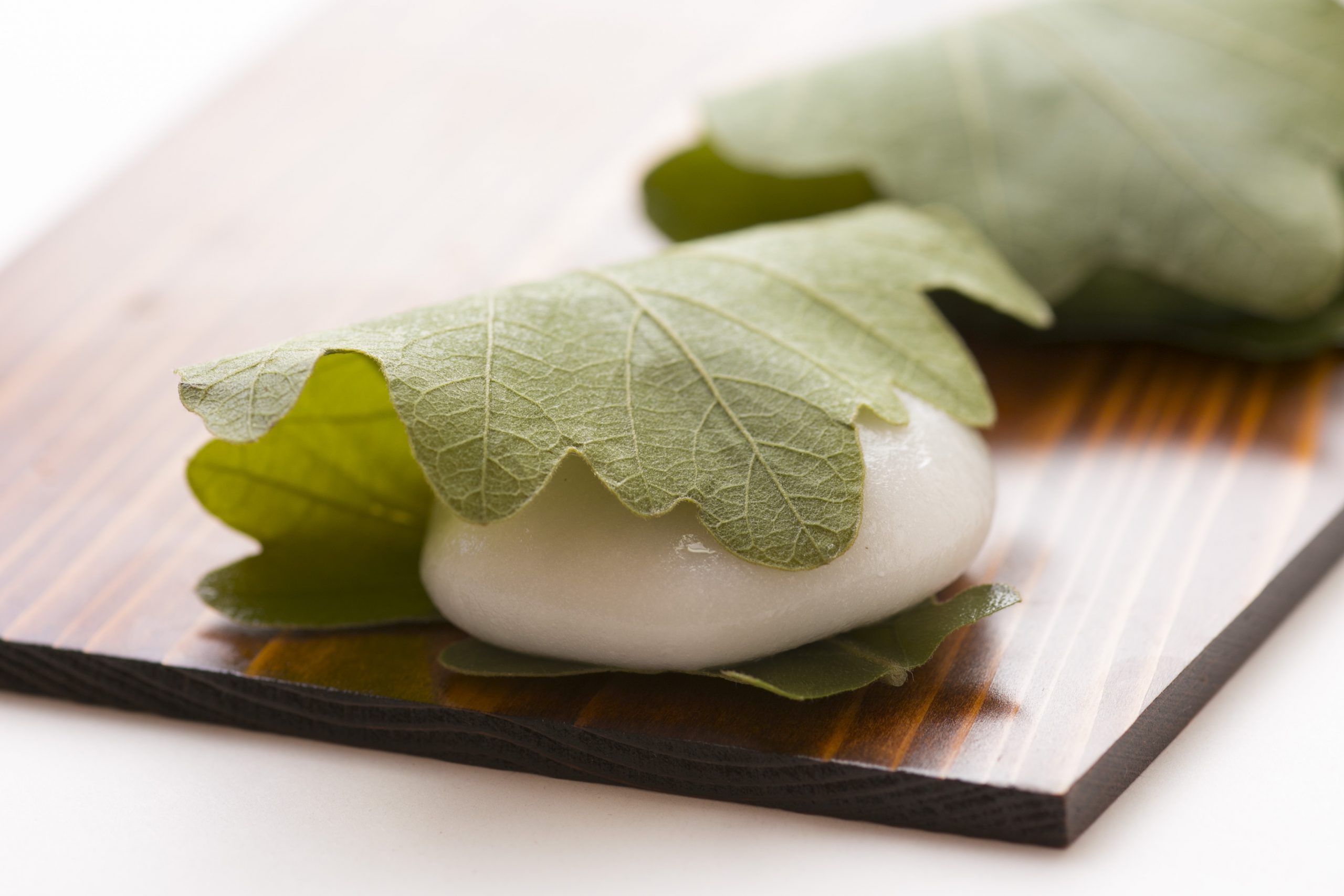 季節の和菓子】柏餅が登場！｜福岡県宮若市で和菓子と洋菓子【大正12年