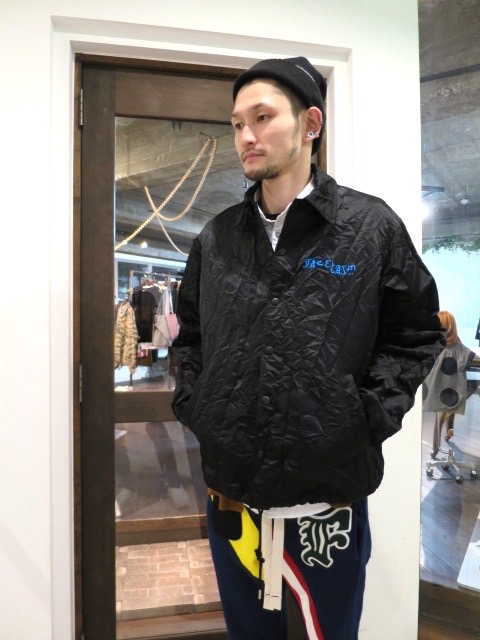 FACETASM (ファセッタズム)』のコーチジャケットは3シーズン着用