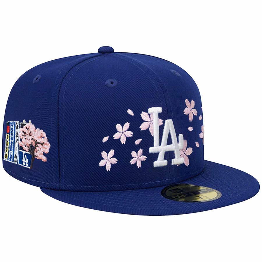 MLB キャップ 【球場限定配布】鬼滅の刃 x ドジャース 竈門炭治郎