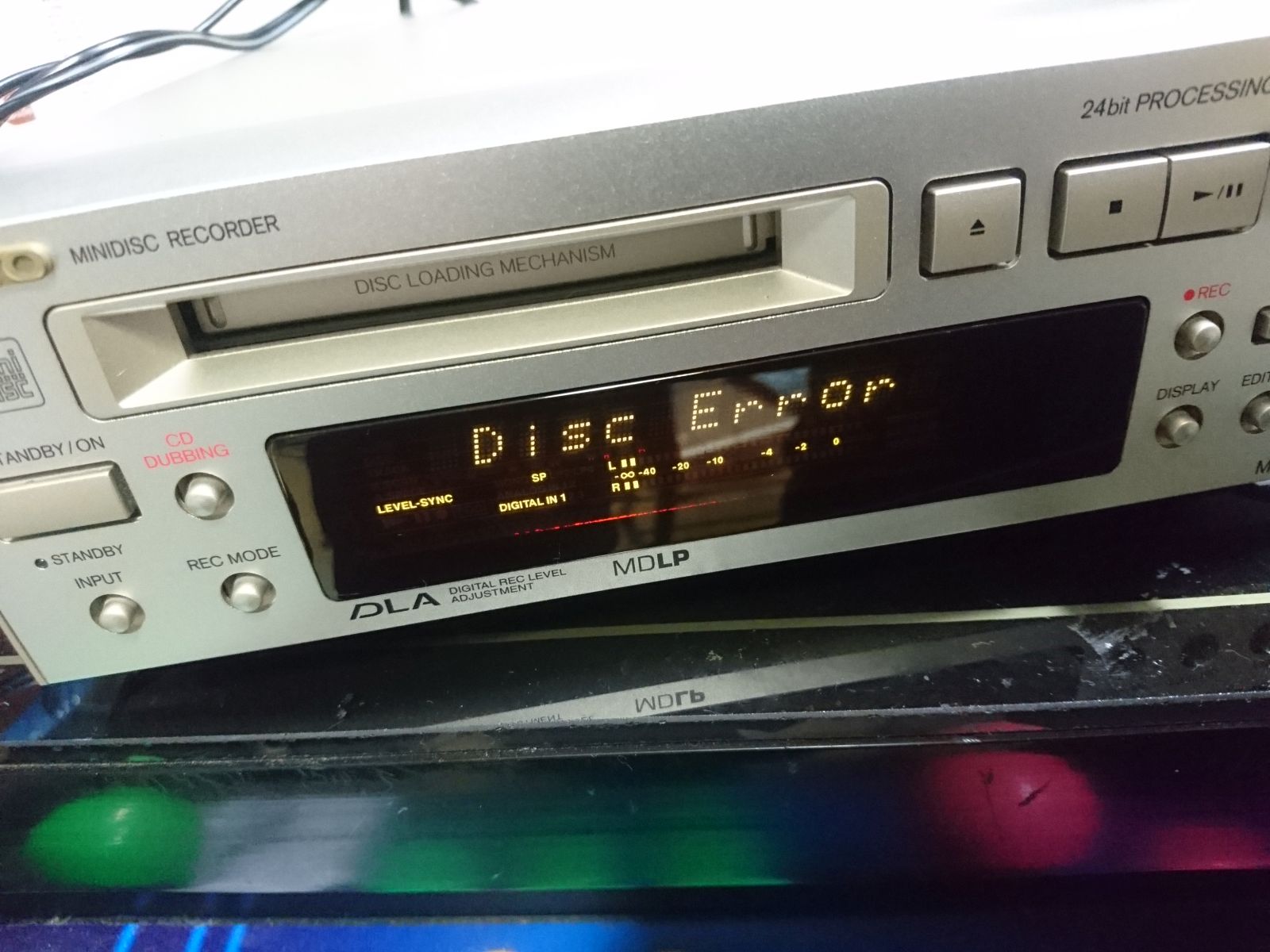 ONKYO MDデッキ MD-105TX ディスクを読まないジャンクを修理 | 自由