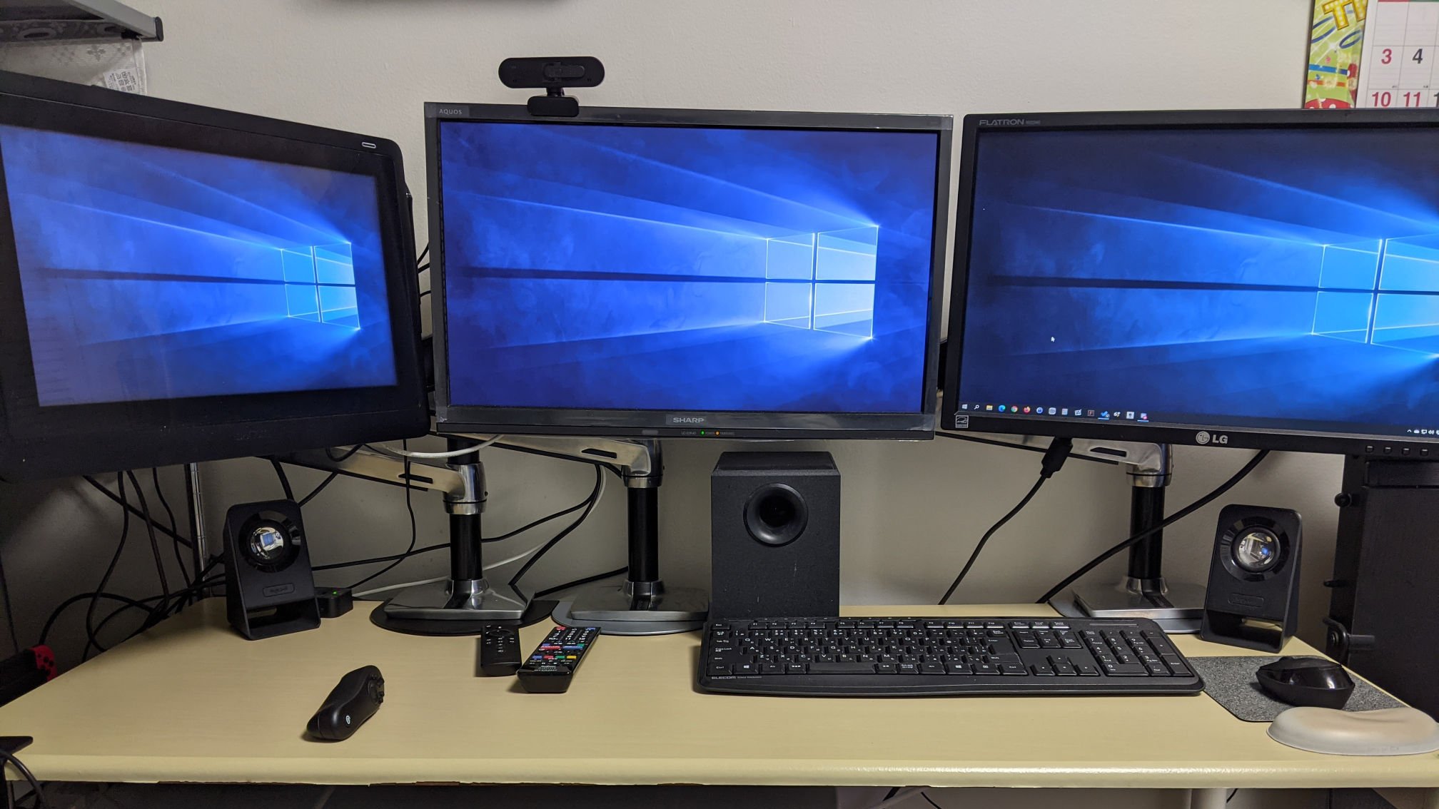 ワコム 液タブ用モニターアーム(単品値下げ可能) Amazon.co.jp: ワコム