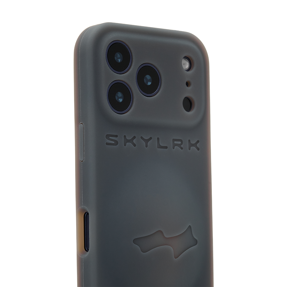 BUMP CASE – SKYLRK
