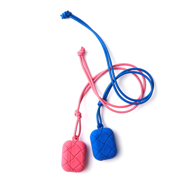 Bottega Veneta AirPods Pro Case | Silver Magazine