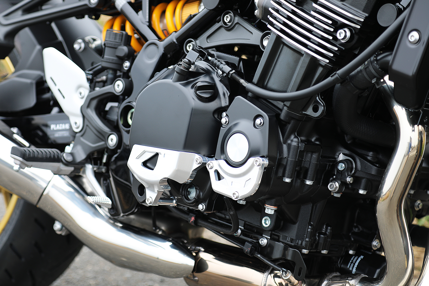 エンジンカバーガードセット3点(Kawasaki Z900RS/CAFE) | AELLA