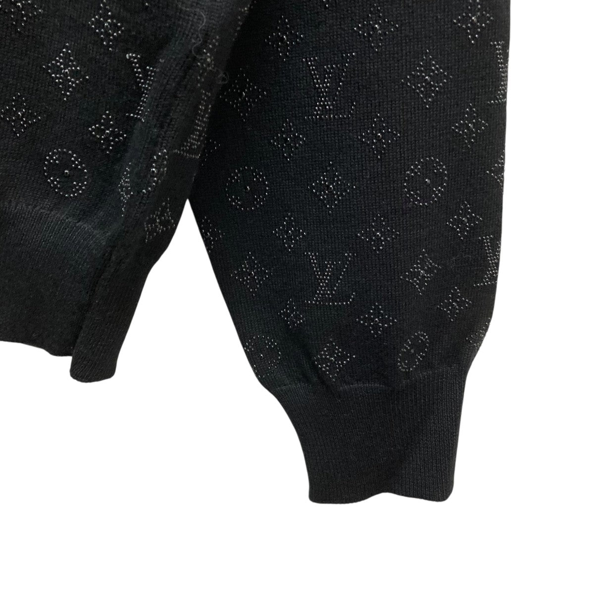 LOUIS VUITTON(ルイヴィトン) モノグラムエンベリッシュドウール