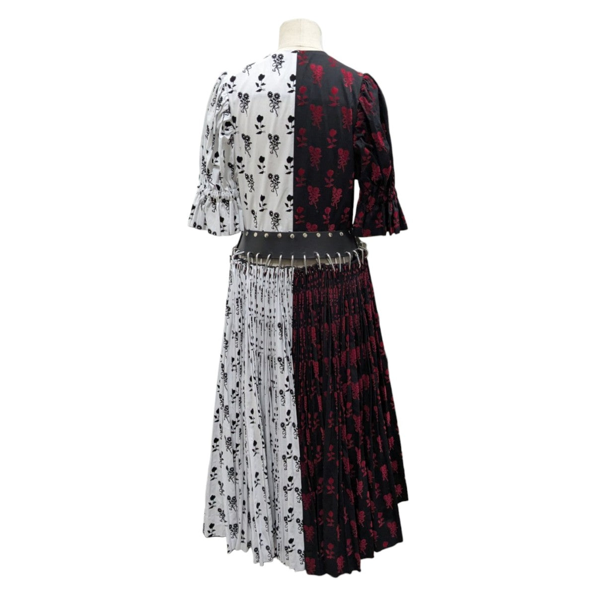 Chopova Lowena(チョポヴァロウェナ) 半袖ワンピース ブラック