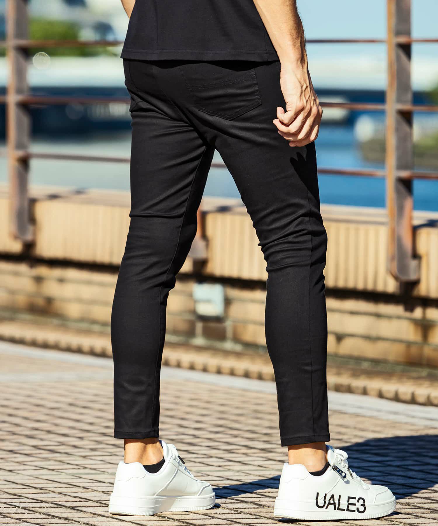 1PIU1UGUALE3 RELAX(ウノピゥウノウグァーレトレ リラックス