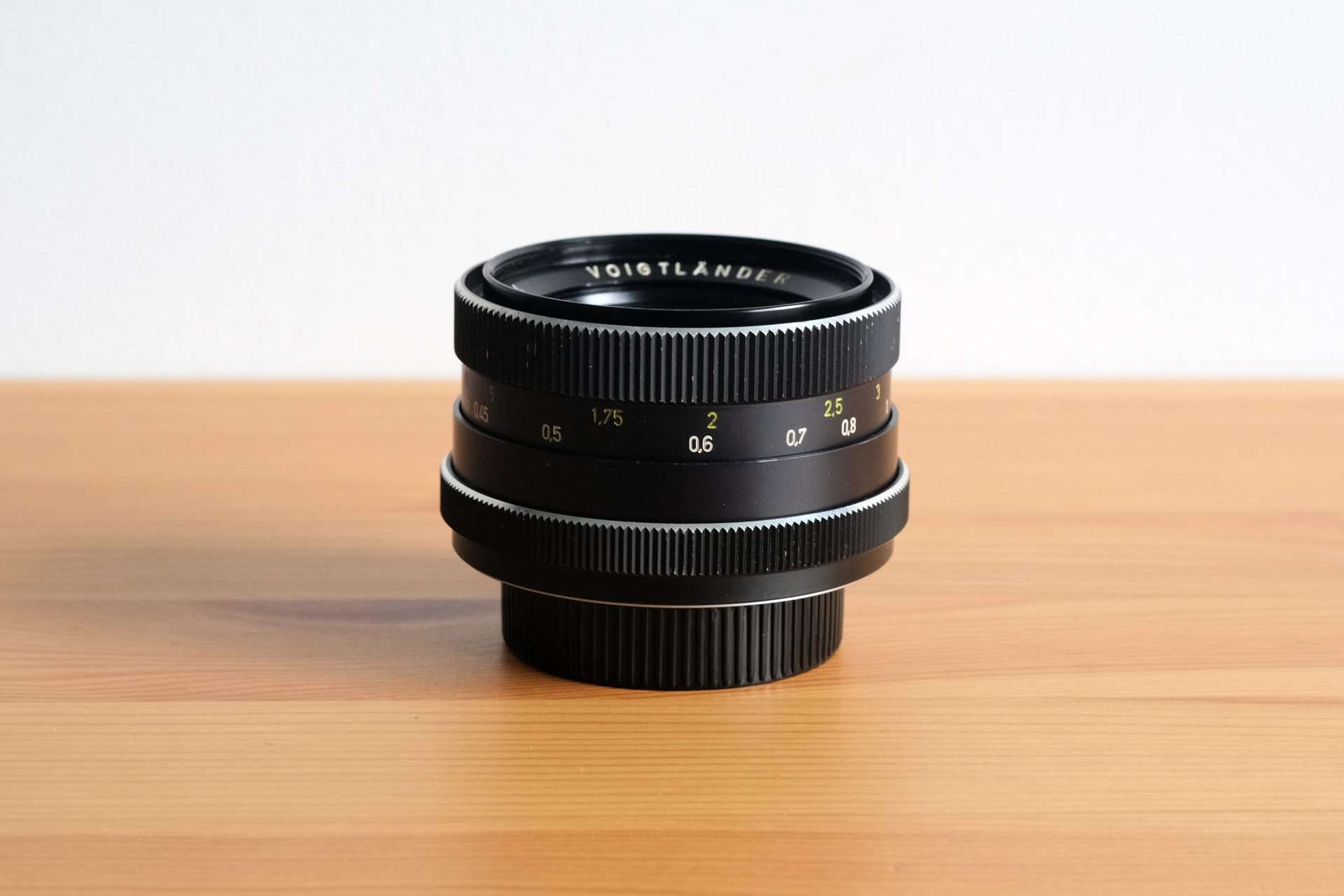 Voigtlander Color Ultron 50mm f/1.8 Lens - M42 Mount - Buy Online