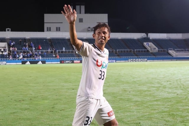 四半世紀に及ぶプロキャリア！ 元日本代表MF山瀬功治が現役を引退「120