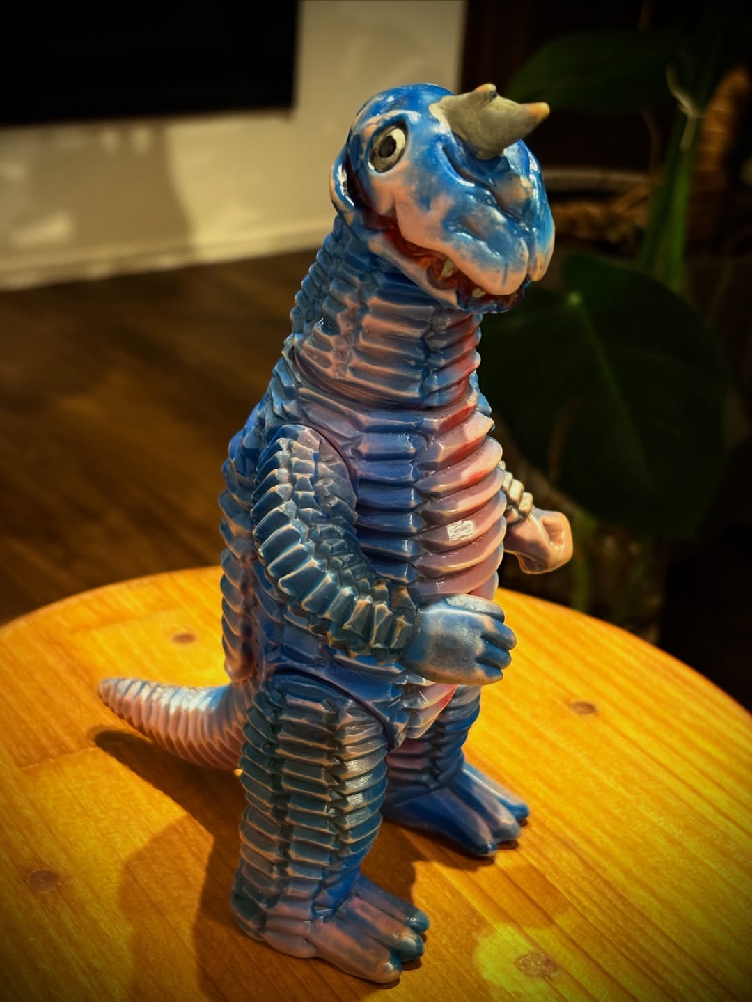 ギャラリー＆ショップ・墓場の画廊にMAXTOY製「ガラモン」登場