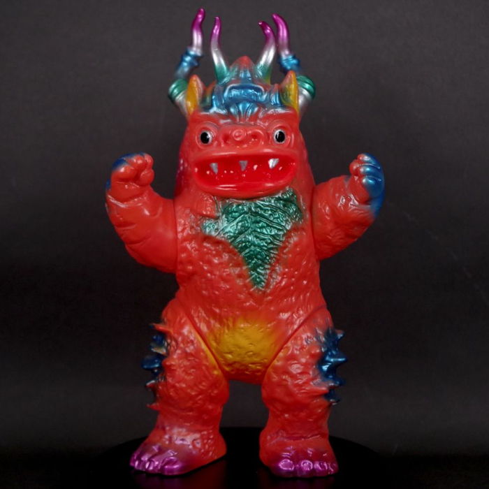 ブルマァクから「カプセル怪獣」がもうひとつ！ 「頼むぞ！ 『ミクラス