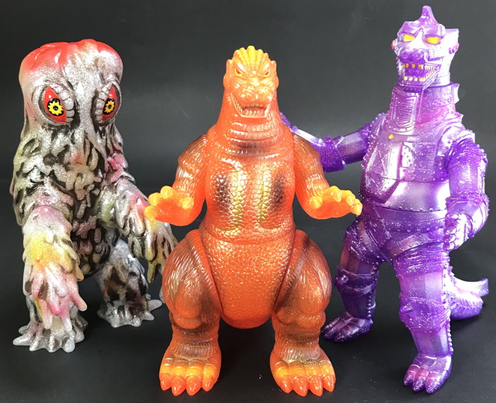 マルサンの「ゴジラ」怪獣新作が「GODZILLA 3ILLUSTRATORS' GICLLE」に