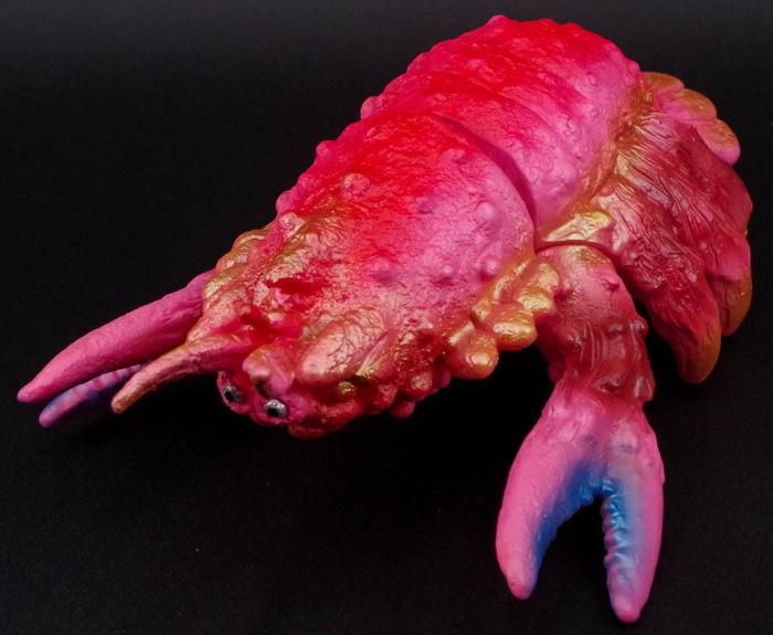 ブルマァク怪獣シリーズ］より「ガニメ」が衝撃のピンクカラーで出現