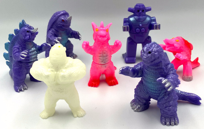 ハンズへのマルサン新入荷は「マルガチャ60mmソフビ マルモン総進撃