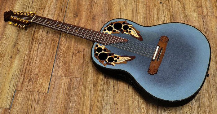 Ovation/オベーション【Super Adamas】スーパーアダマス。入荷