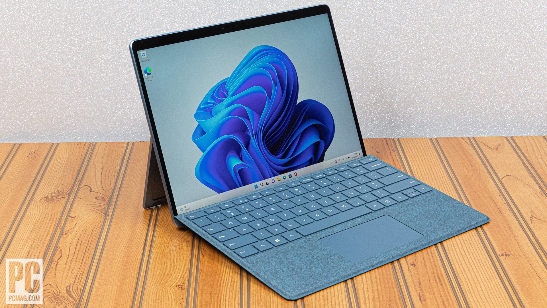 Microsoft Surface Pro 9 (Intel) - Review 2023 - PCMag Middle East