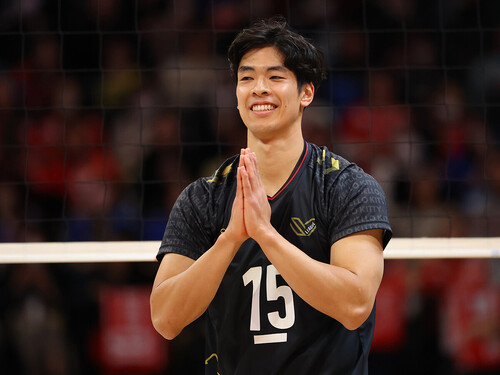 男子バレー】宮浦健人がオールスターで見せた「男の優しさ」 剛腕は