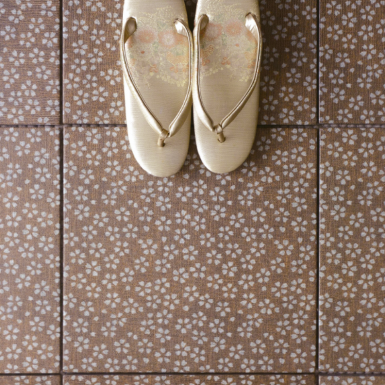 トレモロ | スワンタイル | 株式会社日東製陶所 株式会社TChic（ティー