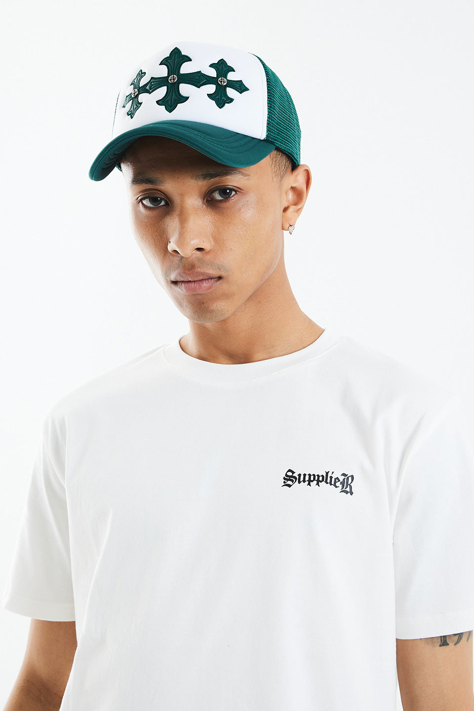 Cross Leather Patch Mesh Cap｜SUPPLIER｜キャップ