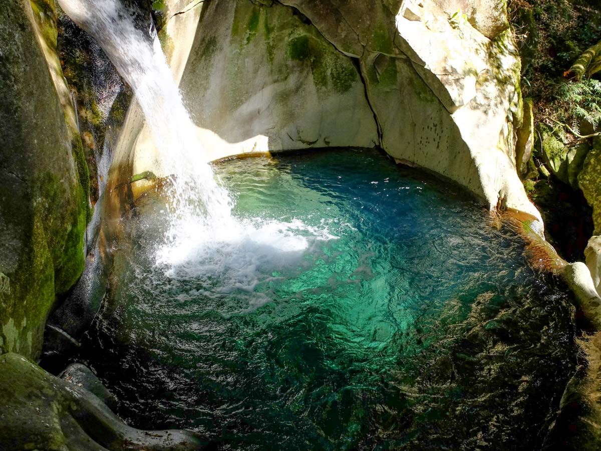 釜ヶ谷の滝｜ベスト滝壺in高知｜ただし近づけない | 四国開拓日誌