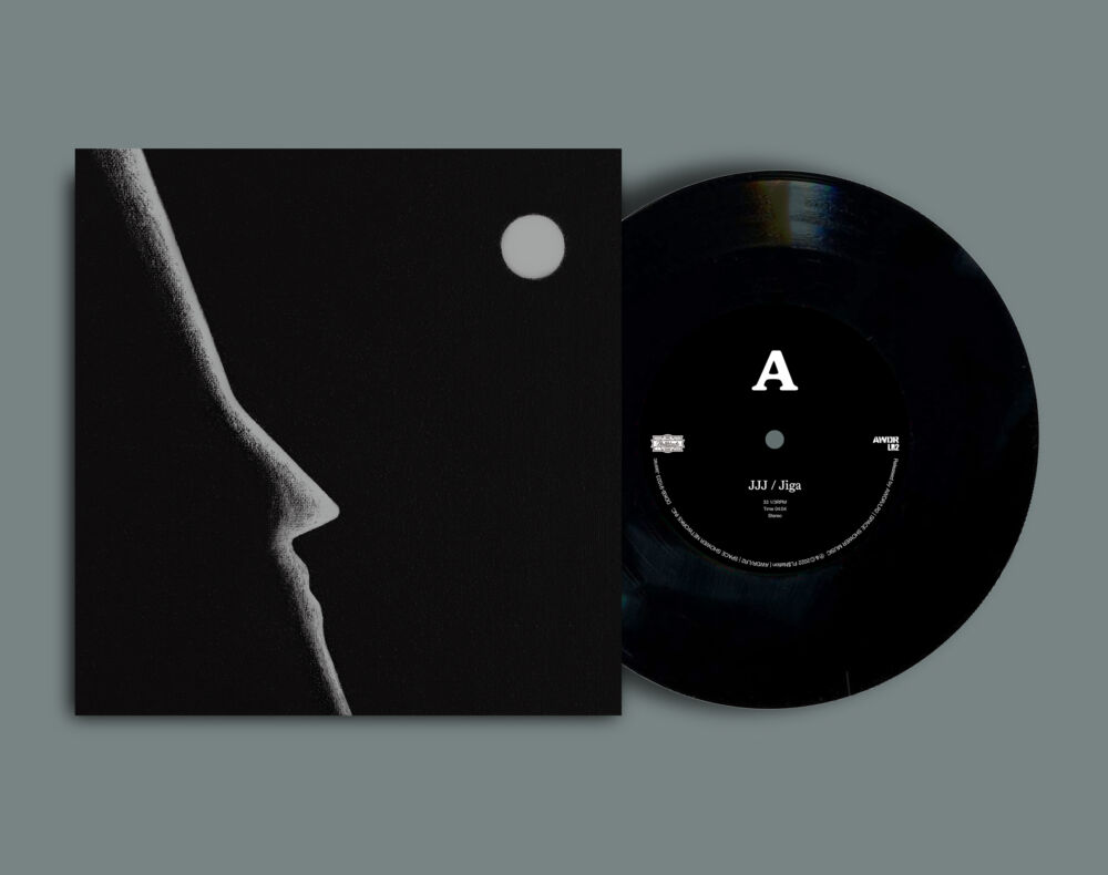 JJJ、およそ1年ぶりの新曲はSCRATCH NICEとの共同プロデュース作品