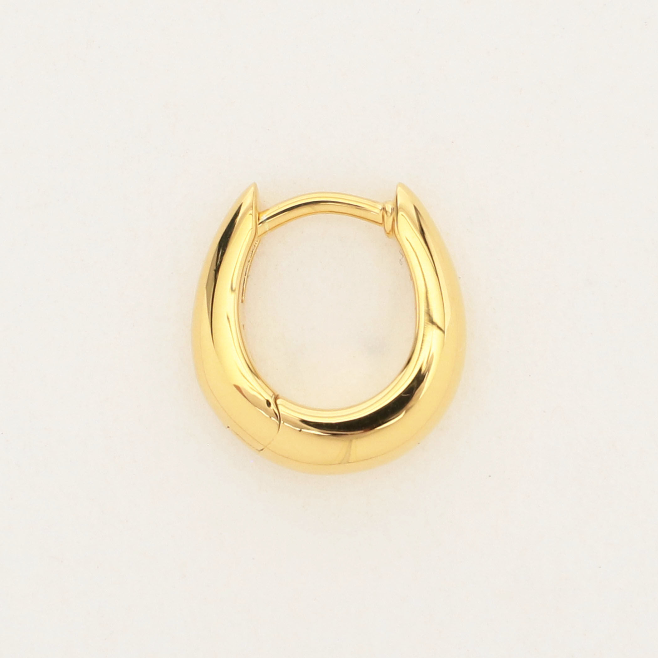 別注】TOM WOOD×TOMORROWLAND Liz Huggies Gold ピアス