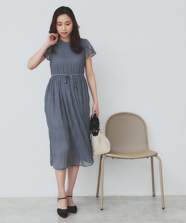 マジョリカフレアワンピース【洗濯機洗い可】（ミドルワンピース