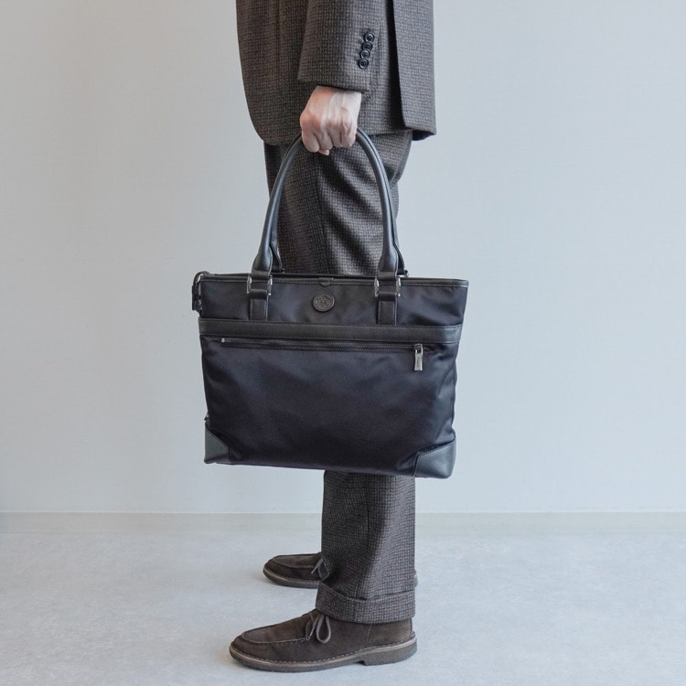 Orobianco／オロビアンコ ソロペルテ トートバッグ A4サイズ 13.3