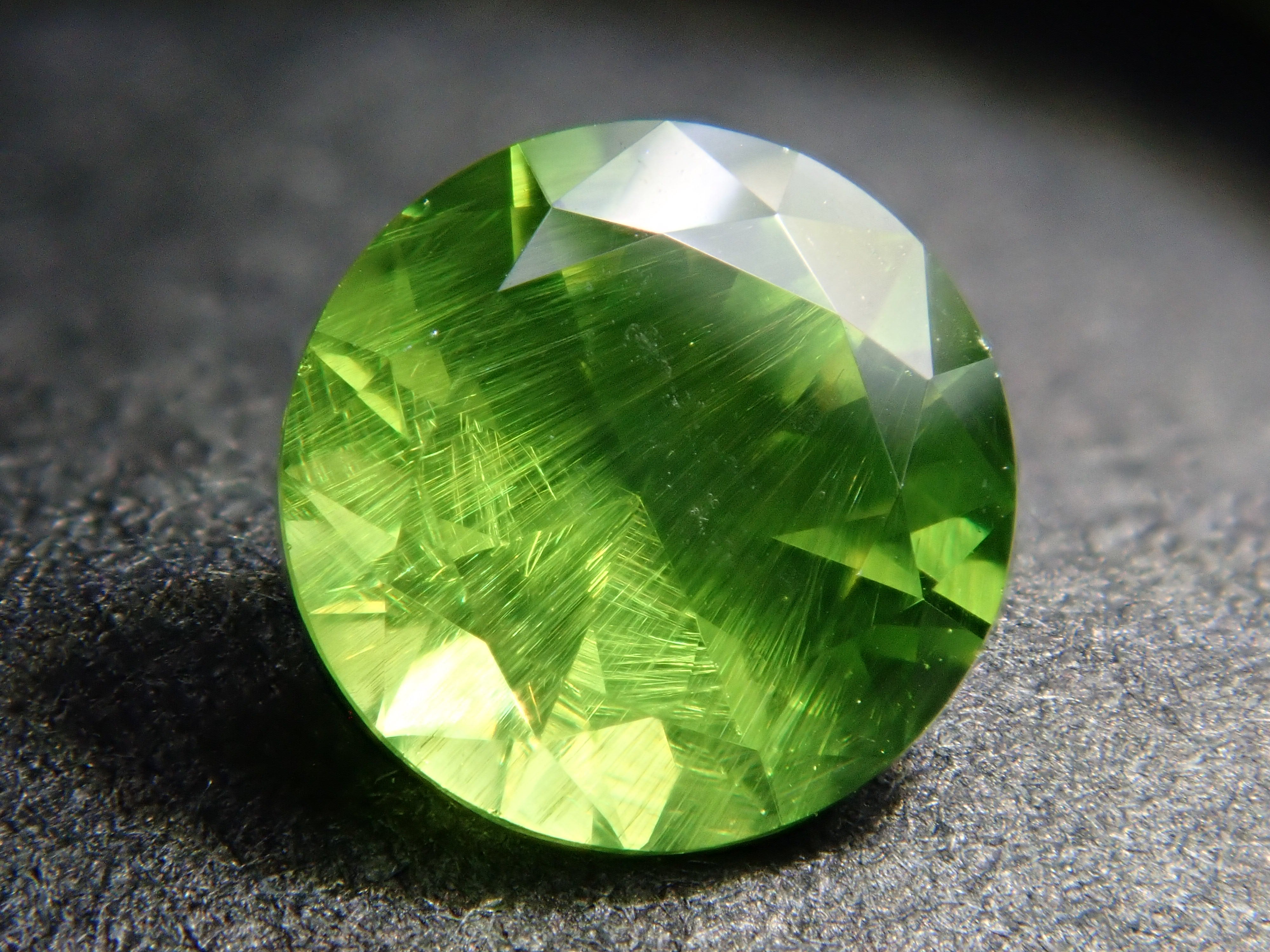 デマントイドガーネット - 通販｜宝石鑑定士が運営【カラッツSTORE】