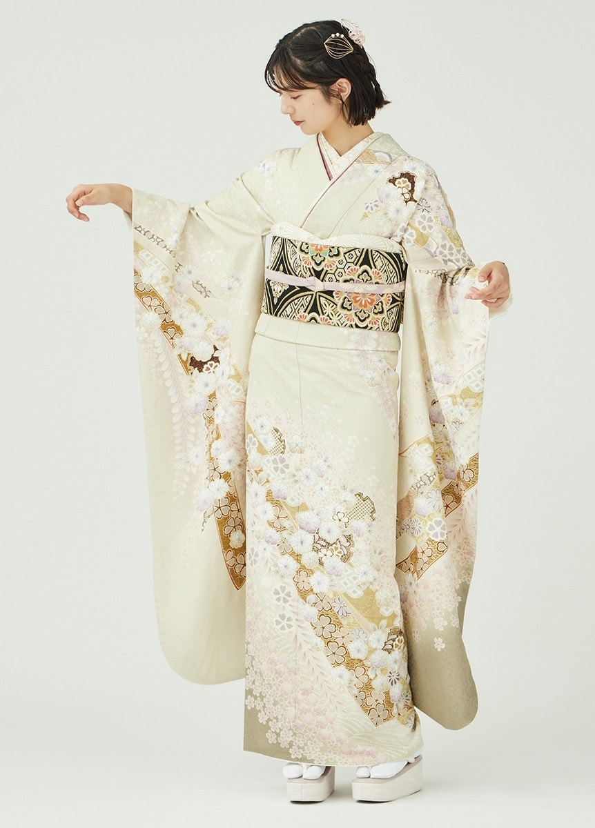 振袖 慶び辻が花‐ベージュ-（お取り寄せ品） | 振袖 | やまと