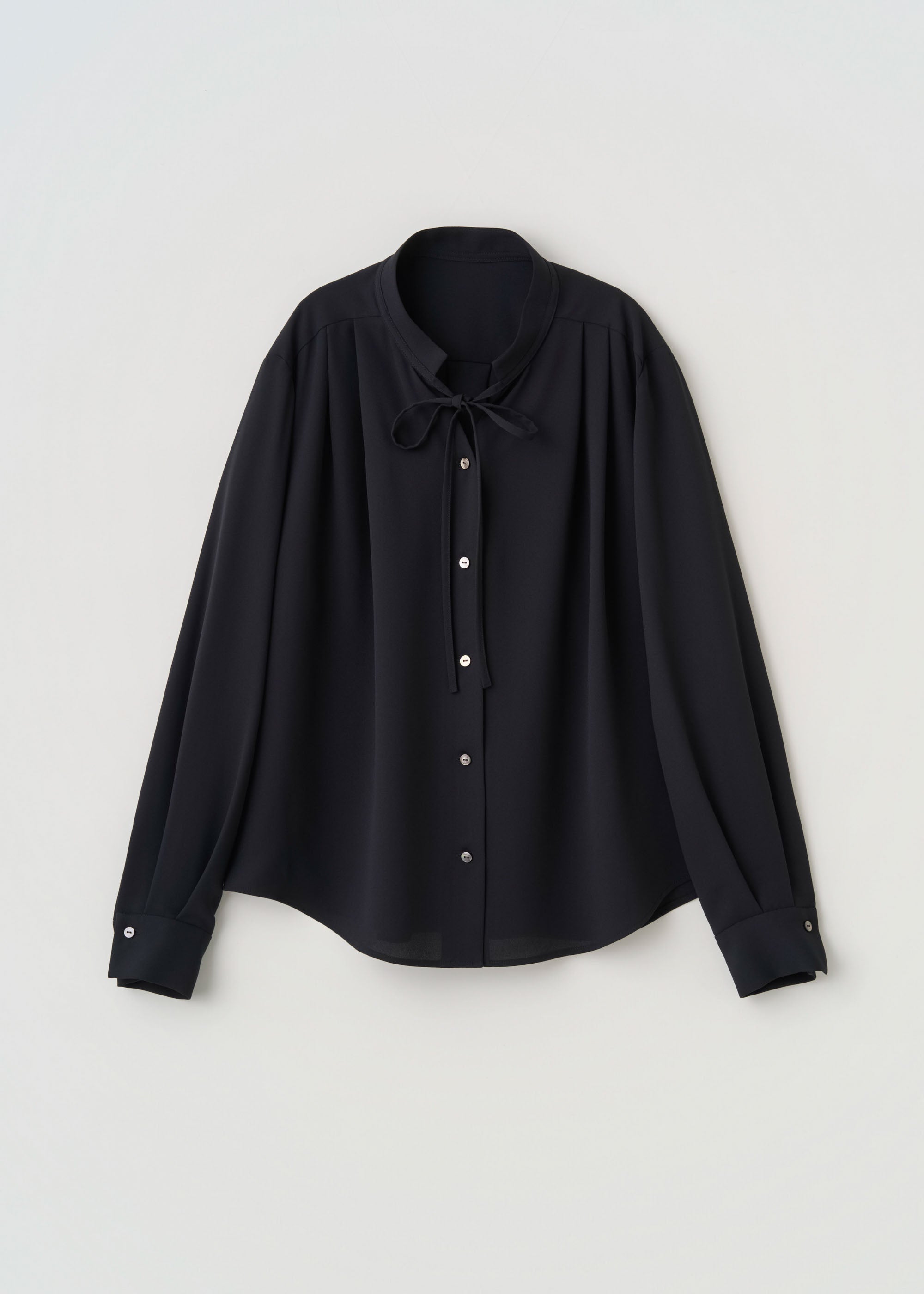 エアリージョーゼットリボンブラウス - SOÉJU online store｜上質な