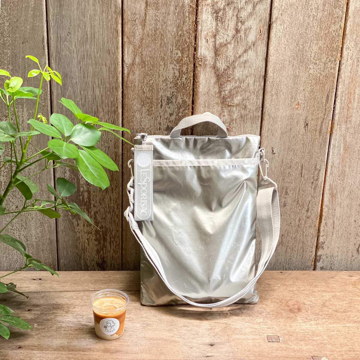 速報①】『ひとりっぷ×レスポートサック』コラボバッグ第3弾は、旅に