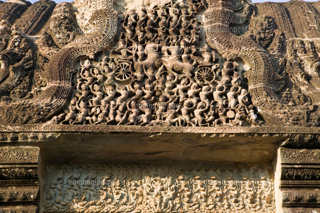 アンコールワット遺跡の彫刻[25041022934]の写真・イラスト素材