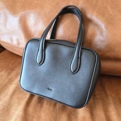 VASIC AMBER MINI MINI ブラック ヴァジック - メルカリ