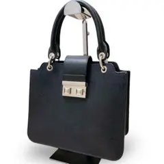 2026年最新】furla ベラの人気アイテム - メルカリ