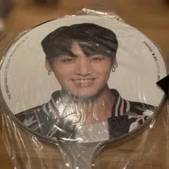 2026年最新】bts うちわ 公式 グクの人気アイテム - メルカリ