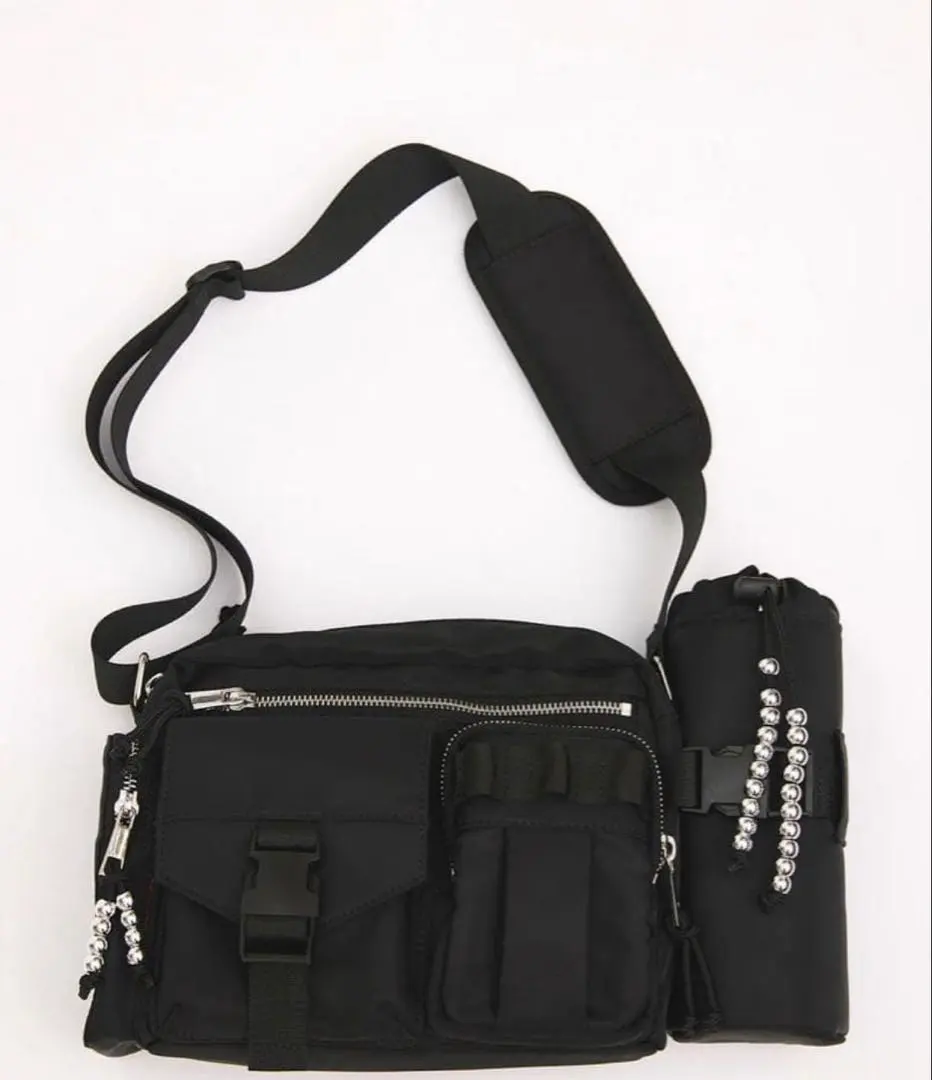 2026年最新】useful militaly square bagの人気アイテム - メルカリ