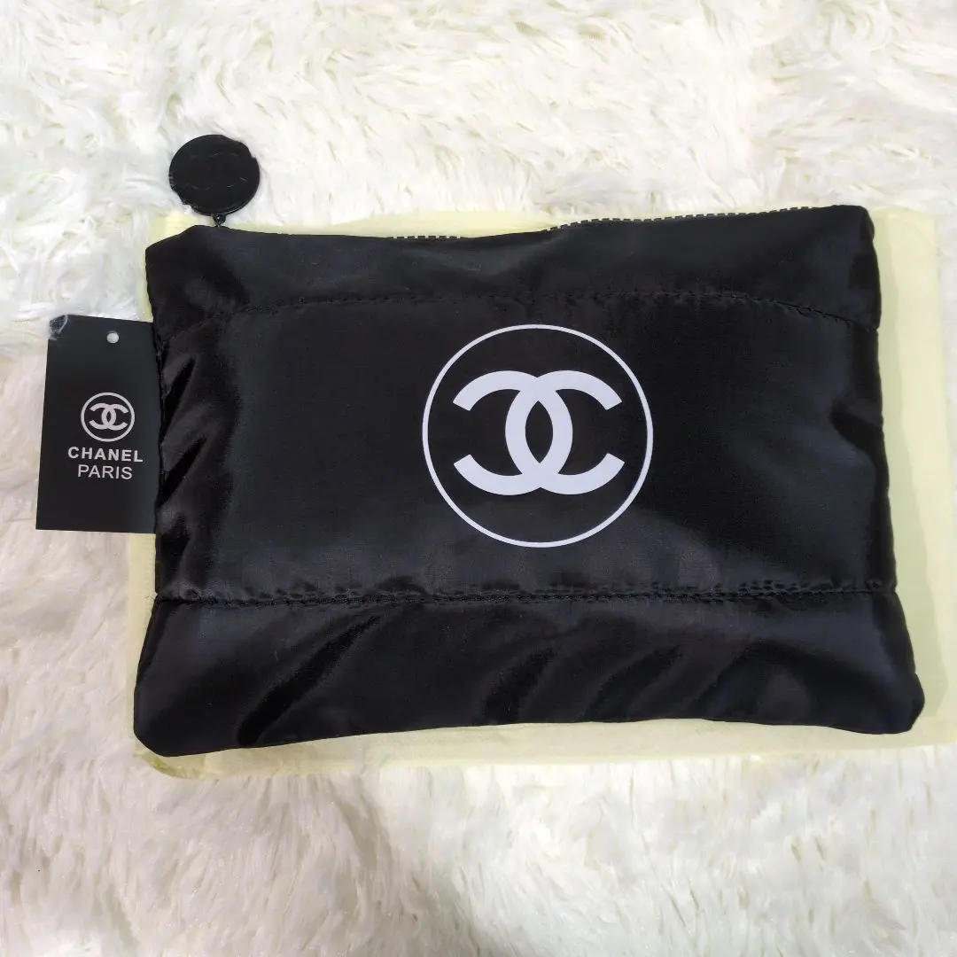 2026年最新】chanel ウエストポーチ ノベルティの人気アイテム - メルカリ