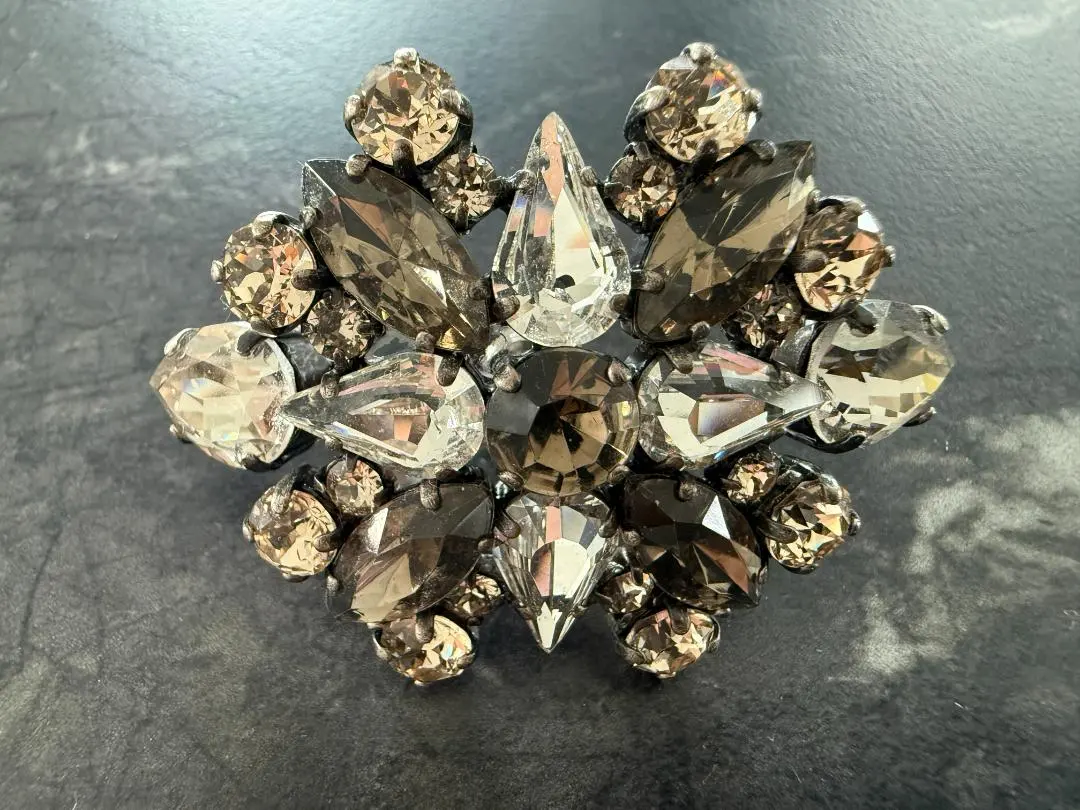 2026年最新】foxey ピンブローチの人気アイテム - メルカリ