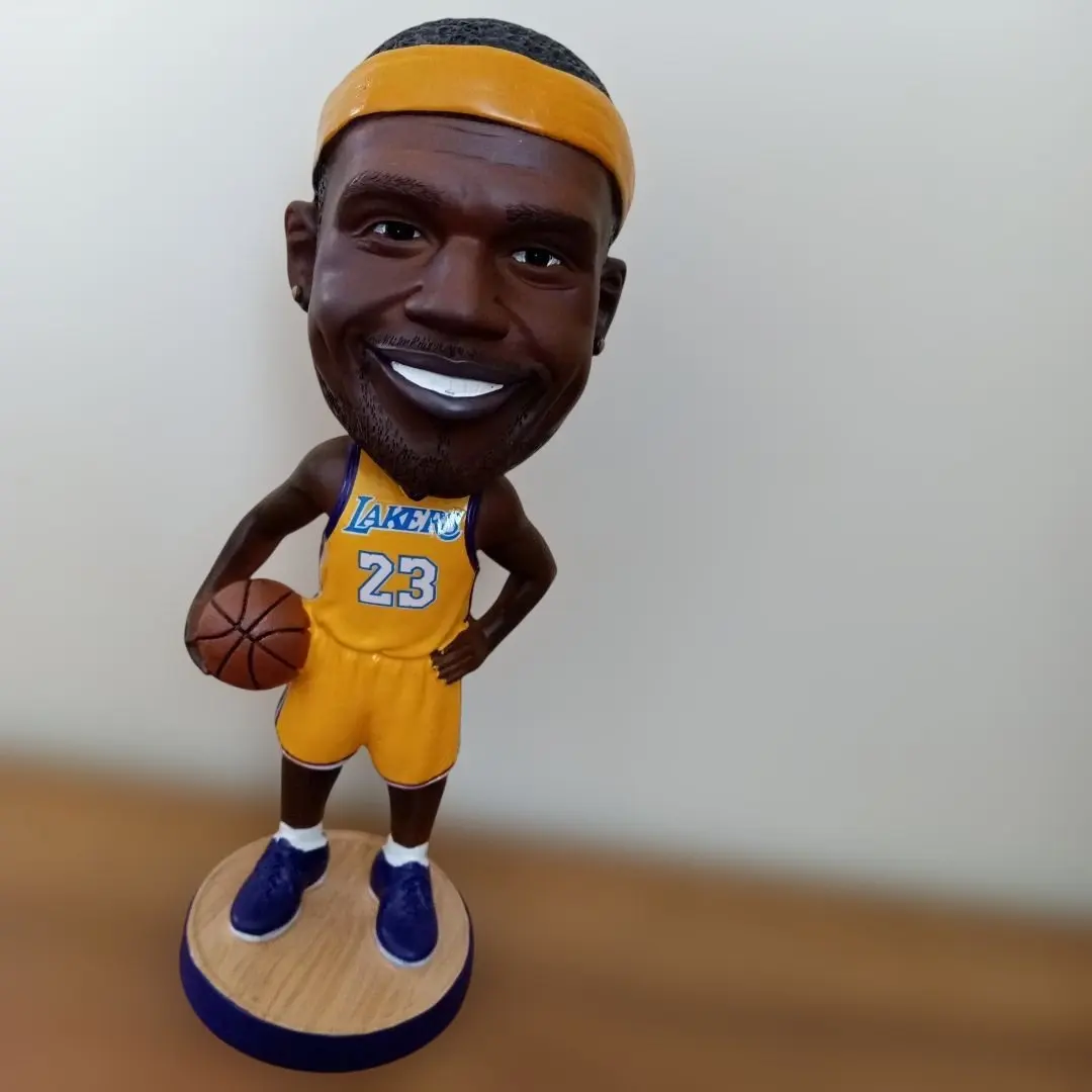 2026年最新】レブロンジェームズ ボブルヘッドの人気アイテム - メルカリ