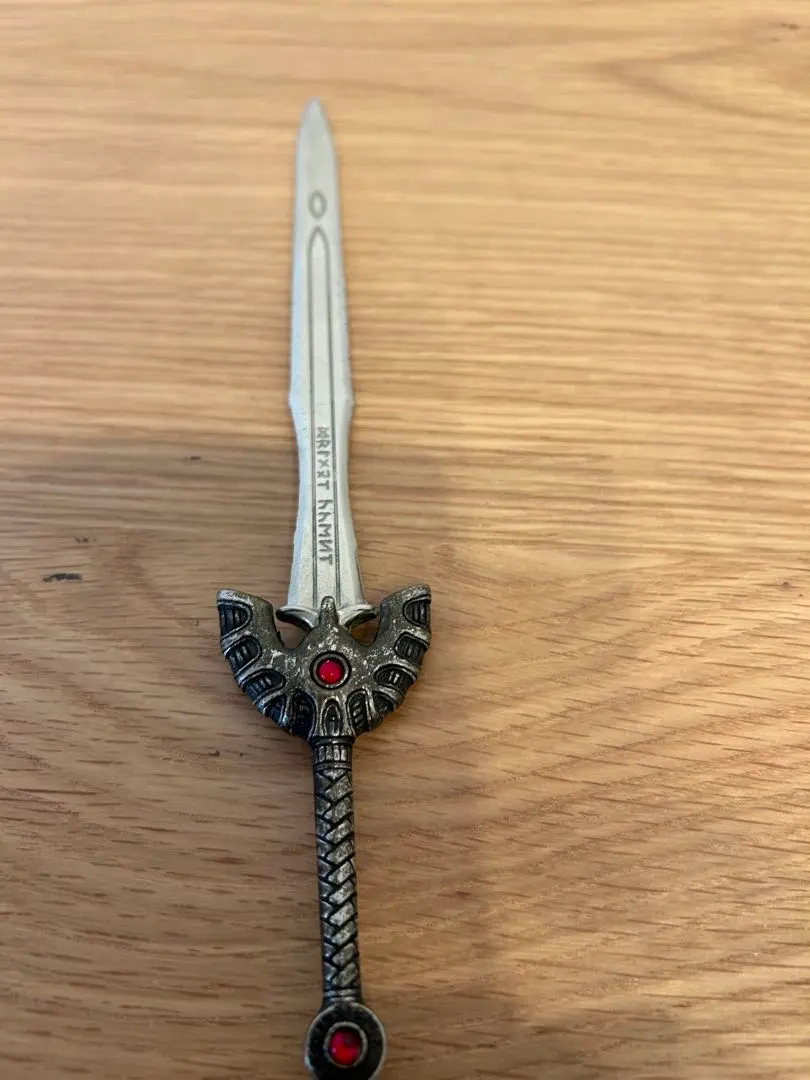 2026年最新】ロトの剣 ナイフの人気アイテム - メルカリ