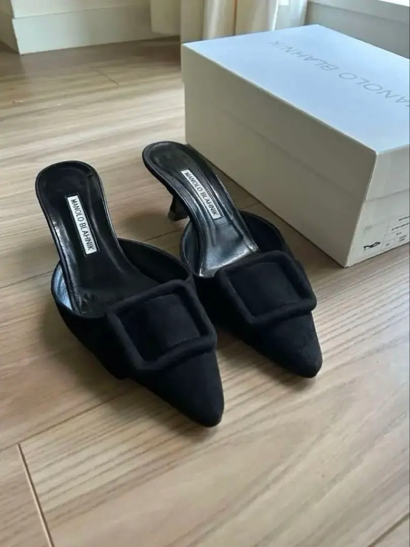 2026年最新】manolo blahnik メイセールの人気アイテム - メルカリ